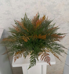 Artificial Floral Arrangement (h:25cm w:40cm)