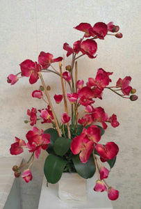 Artificial Floral Arrangement (h:65cm w:35cm)