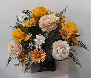 Artificial Floral Arrangement (h:35cm w:35cm)