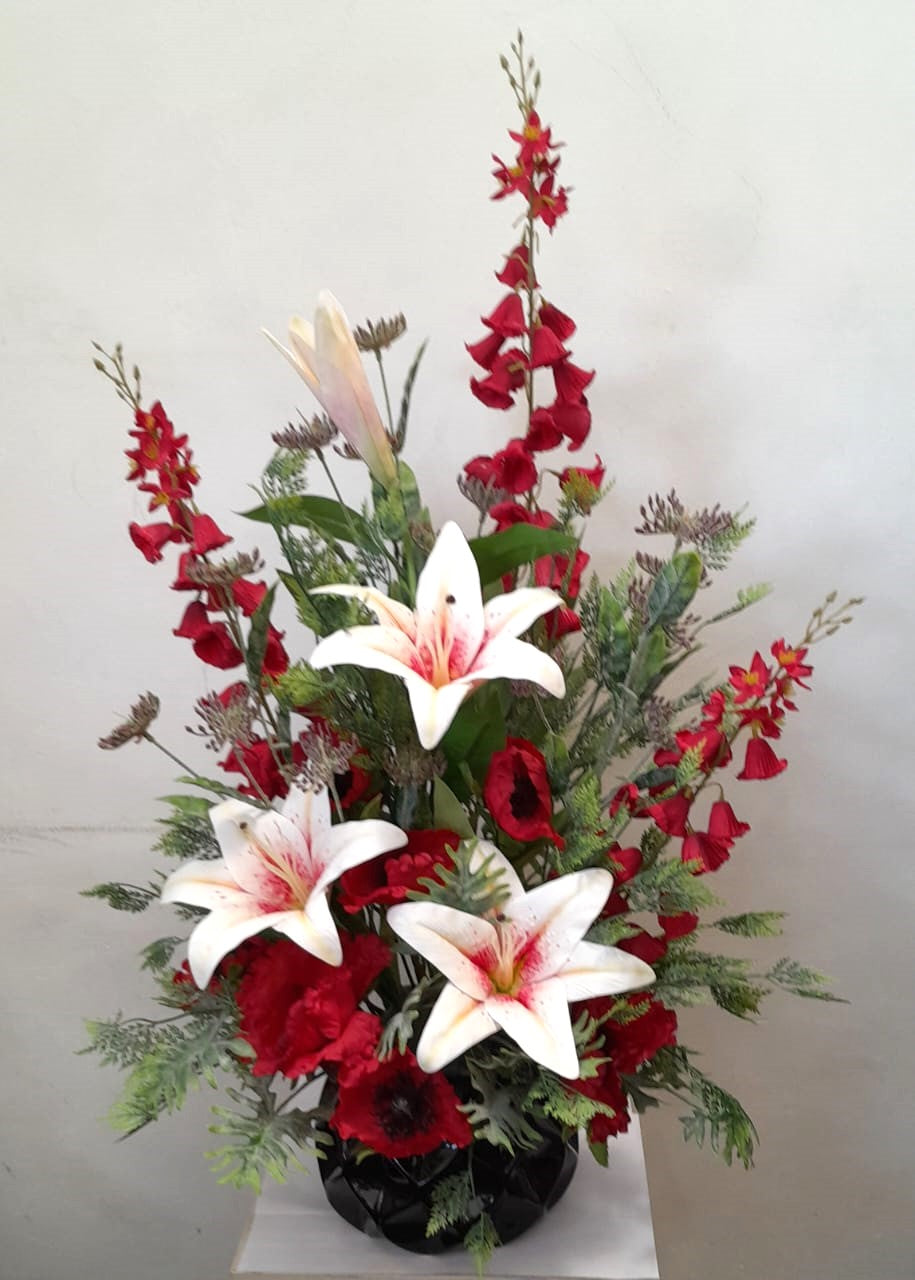 Artificial Floral Arrangement (h:70cm w:45cm)
