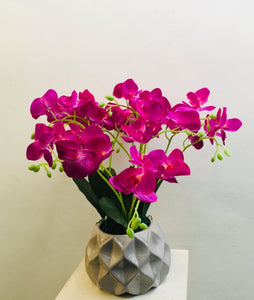 Artificial Floral Arrangement (h:42cm w:52cm)