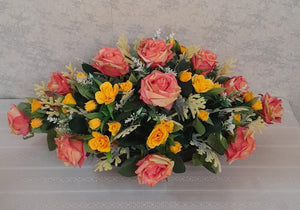 Artificial Floral Arrangement (h:25cm w:50cm)