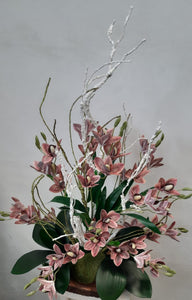 Artificial Floral Arrangement (h:76cm w:53cm)