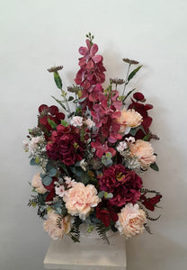 Artificial Floral Arrangement (h:75cm w:50cm)