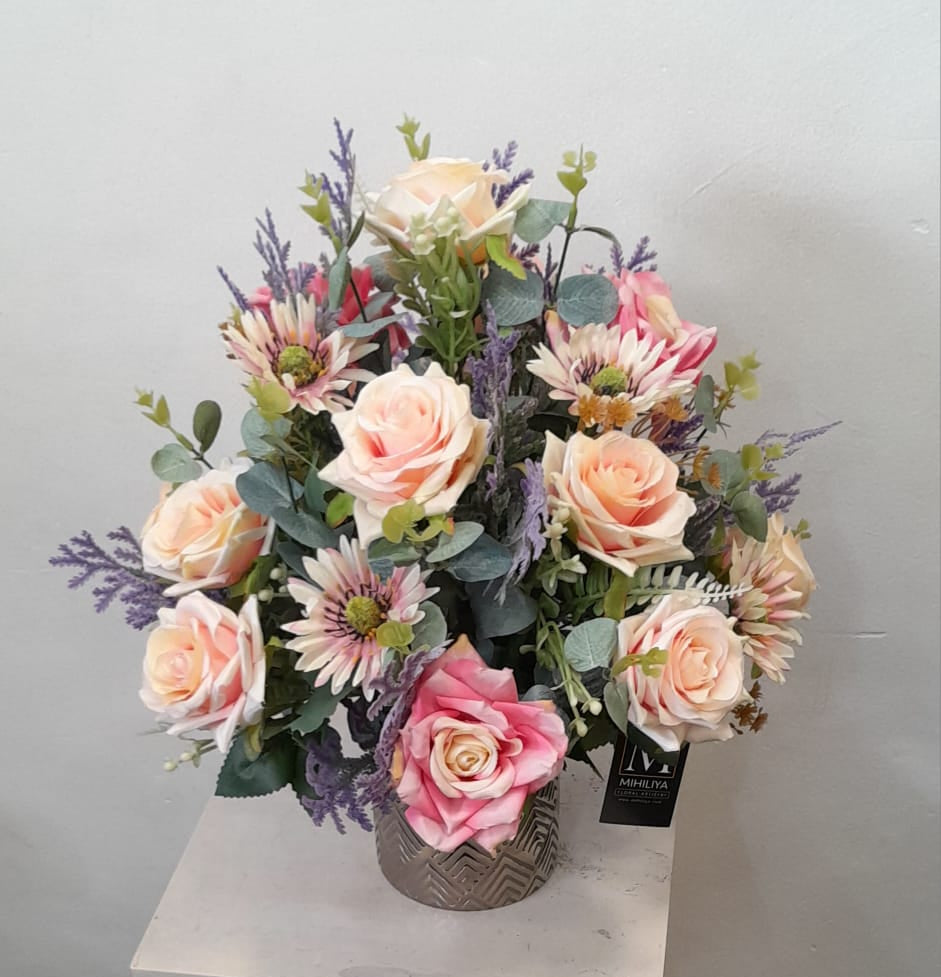 Artificial Floral Arrangement (h:37cm w:33cm)