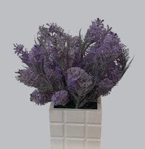 Artificial Floral Arrangement (h:31cm w:25cm)