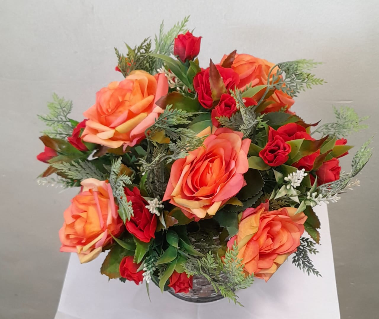 Artificial Floral Arrangement (h:31cm w:21cm)