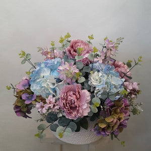 Artificial Floral Arrangement (h:43cm w:48cm)
