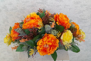 Artificial Floral Arrangement (h:25cm w:50cm)
