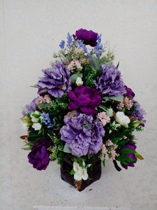 Artificial Floral Arrangement (h:52cm w:46cm)