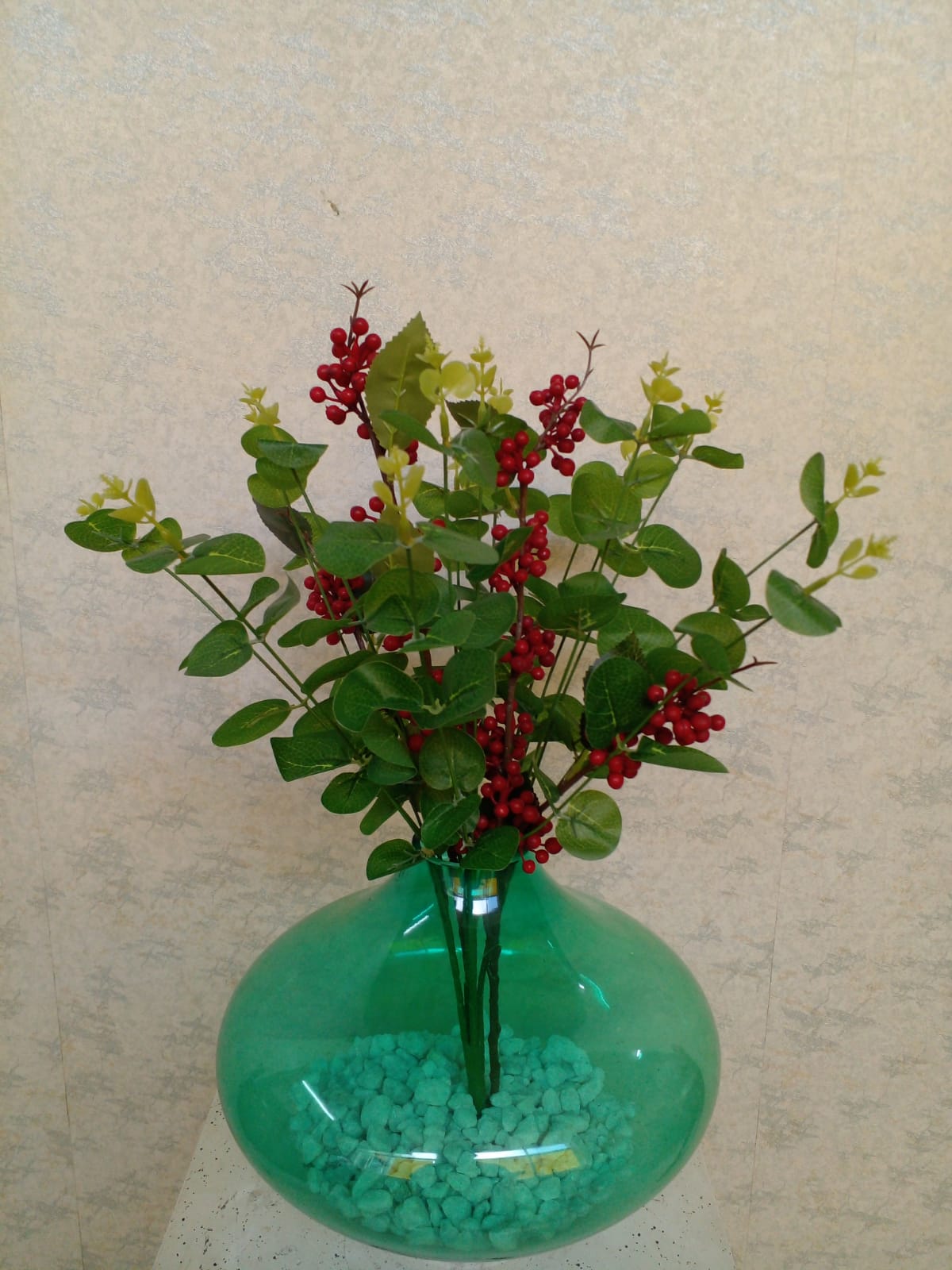 Artificial Floral Arrangement (h:45cm w:39cm)