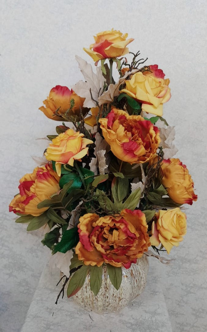 Artificial Floral Arrangement (h:55cm w:35cm)