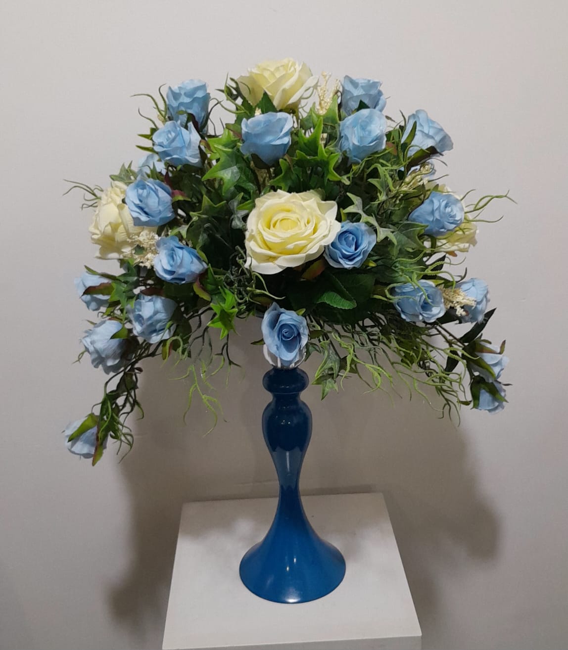 Artificial Floral Arrangement (h:60cm w:45cm)