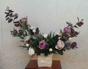 Artificial Floral Arrangement (h:30cm w:50cm)