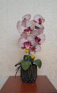 Artificial Floral Arrangement (h:38cm w:17cm)