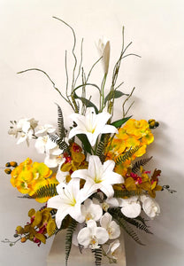 Artificial Floral Arrangement (h:73cm w:57cm)