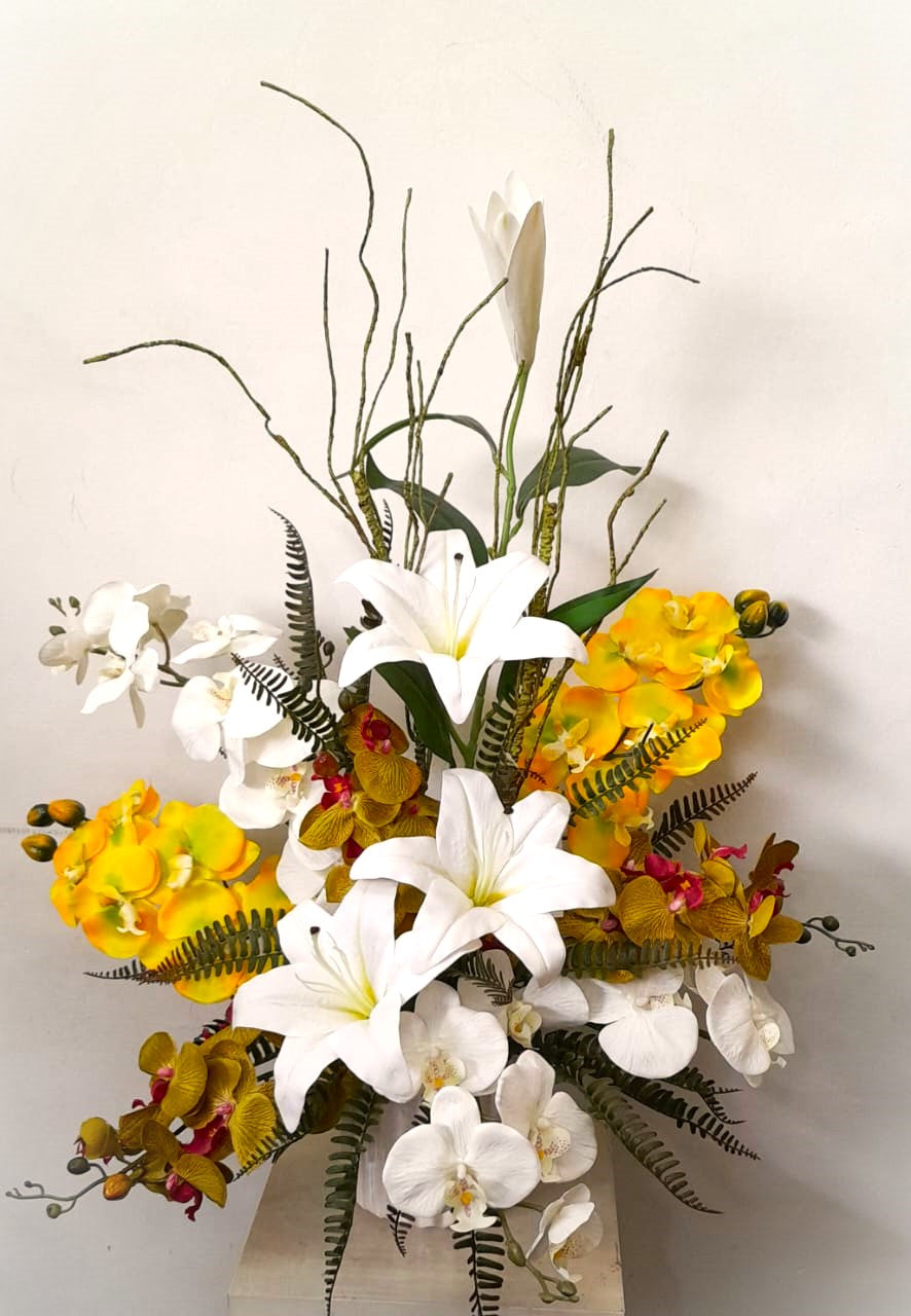 Artificial Floral Arrangement (h:73cm w:57cm)