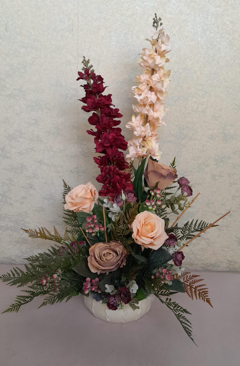 Artificial Floral Arrangement (h:60cm w:50cm)