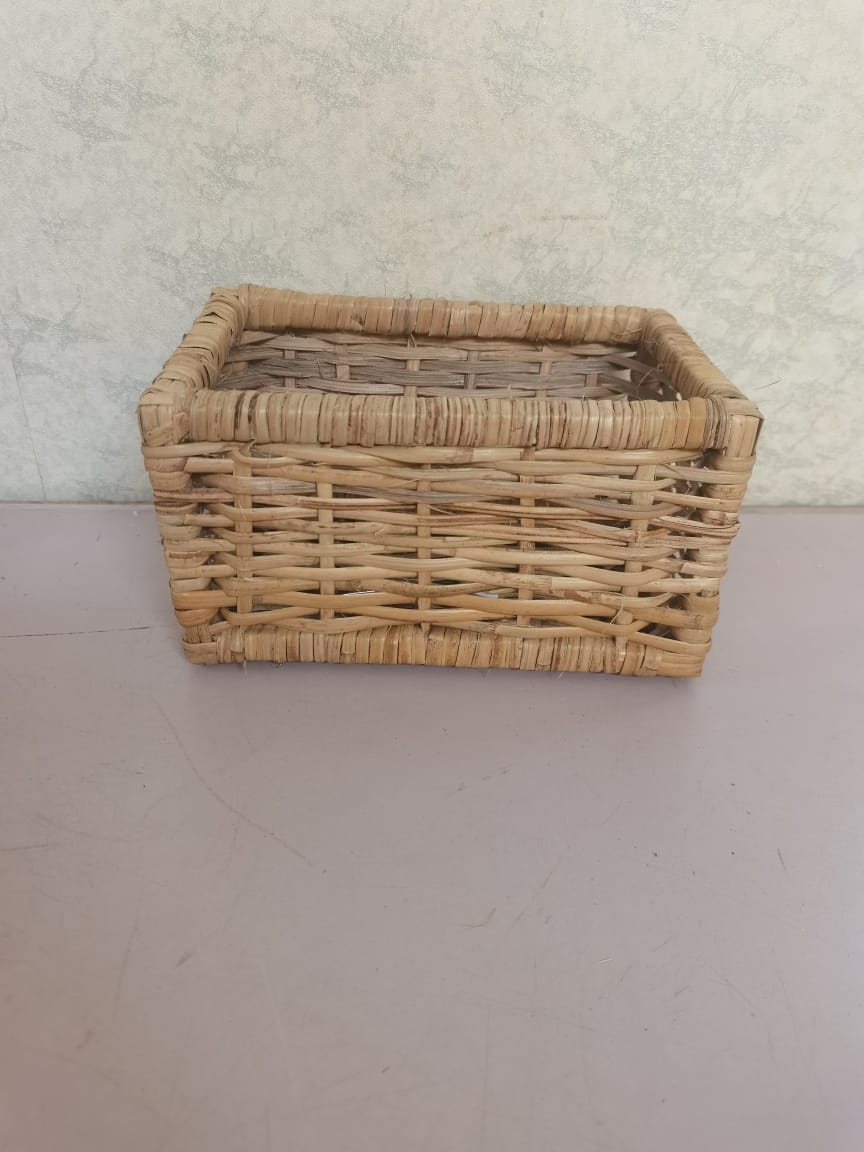 Cane rectangular basket
