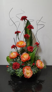 Artificial Floral Arrangement (h:55cm w:30cm)