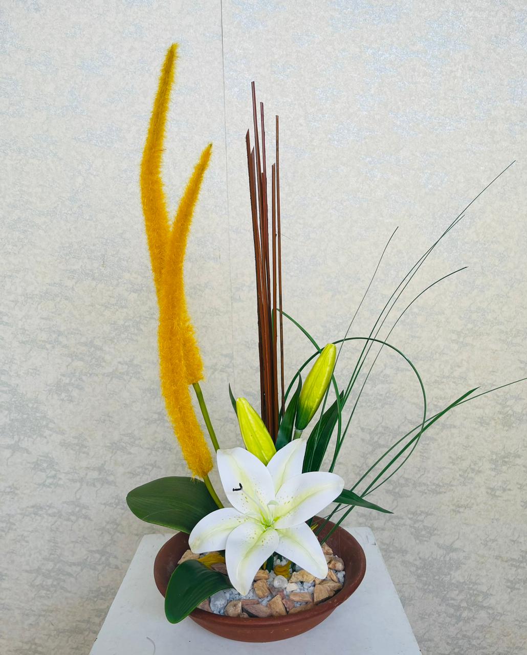Artificial Floral Arrangement (h:50cm w:30cm)