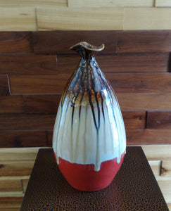 30cm Glazed Porcelain Vase (Authentic) - Green Gardens Mihiliya (Pvt) Ltd
