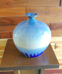 23cm Porcelain Vase (Authentic) - Green Gardens Mihiliya (Pvt) Ltd