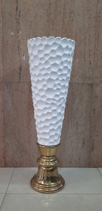 85cm Ceramic Vase with Gold Base - Green Gardens Mihiliya (Pvt) Ltd