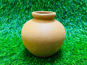 Clay Pot (h:11cm w:12cm)