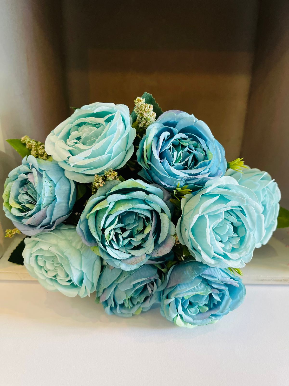 Two Colour Shaded Rose Bunch (9 flowers)