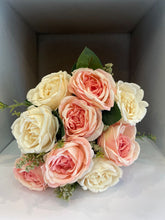 Load image into Gallery viewer, Two Colour Shaded Rose Bunch (9 flowers)

