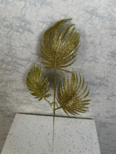 Load image into Gallery viewer, 39cm Glitter leaf

