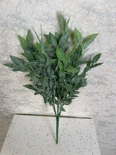 Load image into Gallery viewer, Dusted Tea Leaf Bunch (H:47cm)
