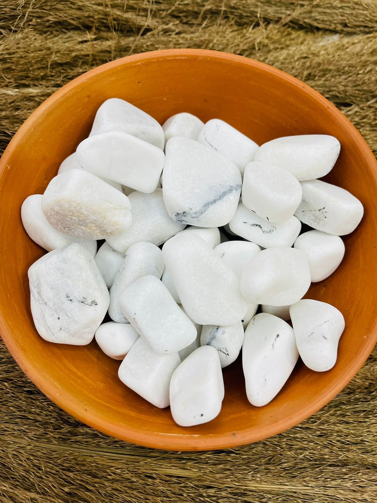 White Quartz Pebble Stones