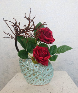 Artificial Floral Arrangement (h:23cm w:33cm)