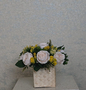 Artificial Floral Arrangement (h:23cm w:28cm)