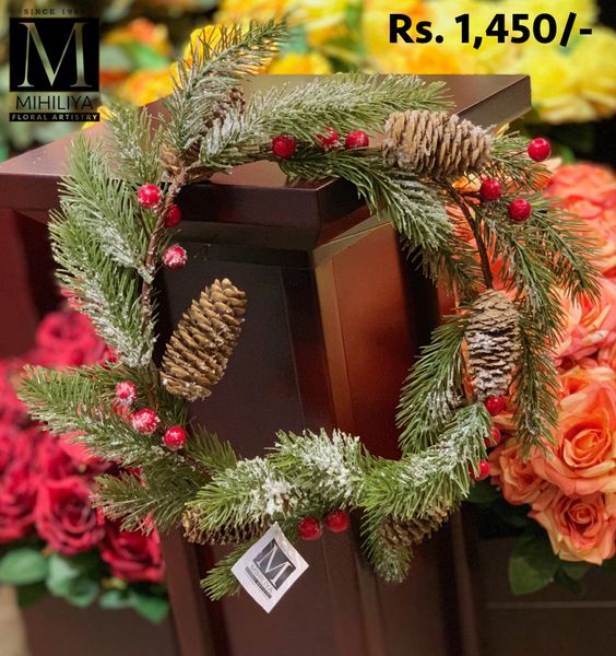 Pine Cone X'mas Wreath 35CM - Green Gardens Mihiliya (Pvt) Ltd