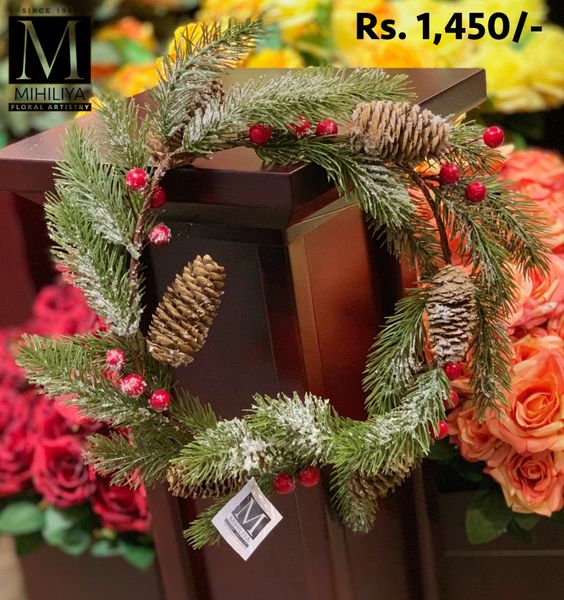 Pine Cone X'mas Wreath 35CM - Green Gardens Mihiliya (Pvt) Ltd