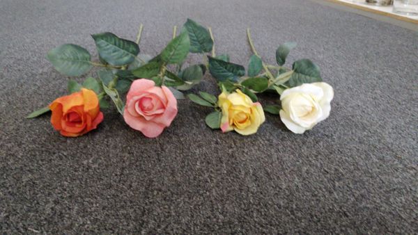 55cm Natural Look Premium Rose Bud - Green Gardens Mihiliya (Pvt) Ltd