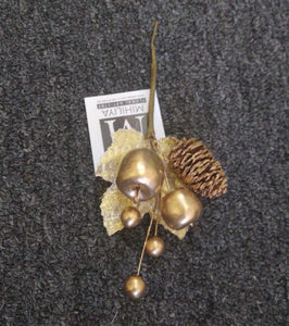 15cm Mini Pine Cone & Apple Twig - Green Gardens Mihiliya (Pvt) Ltd